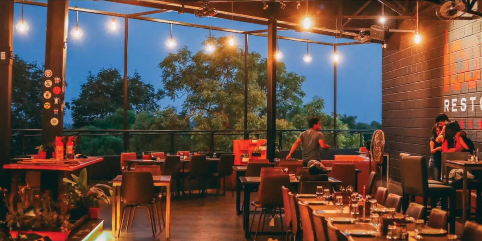 Iconic Resto Pub project