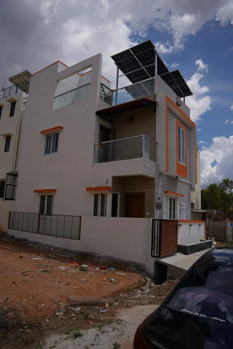 Shruthi Residence by Nakhsha Homes